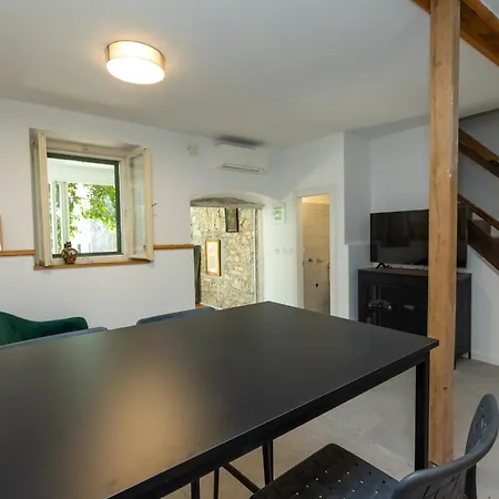 Villa House Draza
